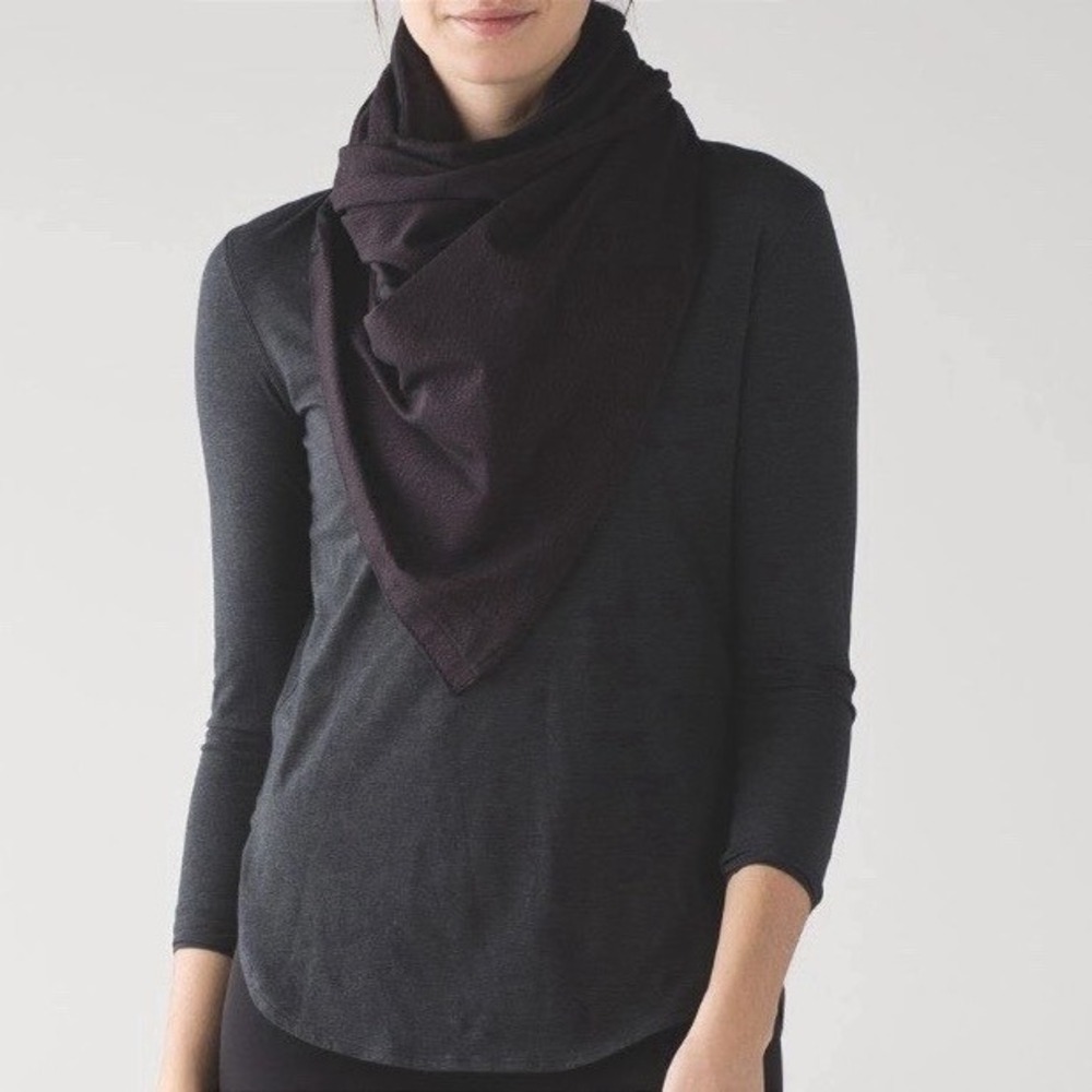 Lululemon Vinyasa Scarf Snap Convertible Wrap Plum Black Cherry Rulu Fabric